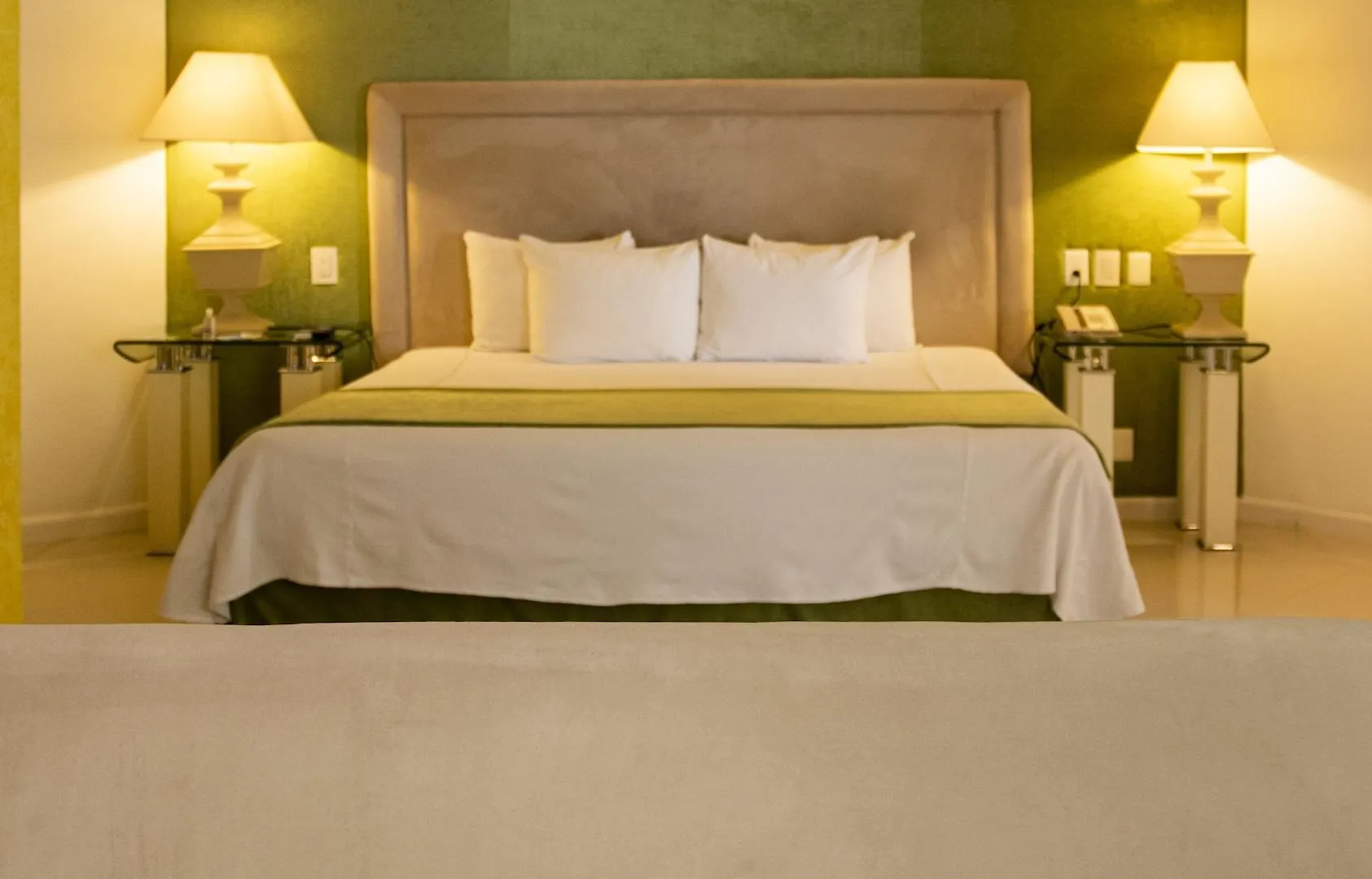 ****  Hilton Mm Grand Hotel Puebla, Tapestry Collection Mexico